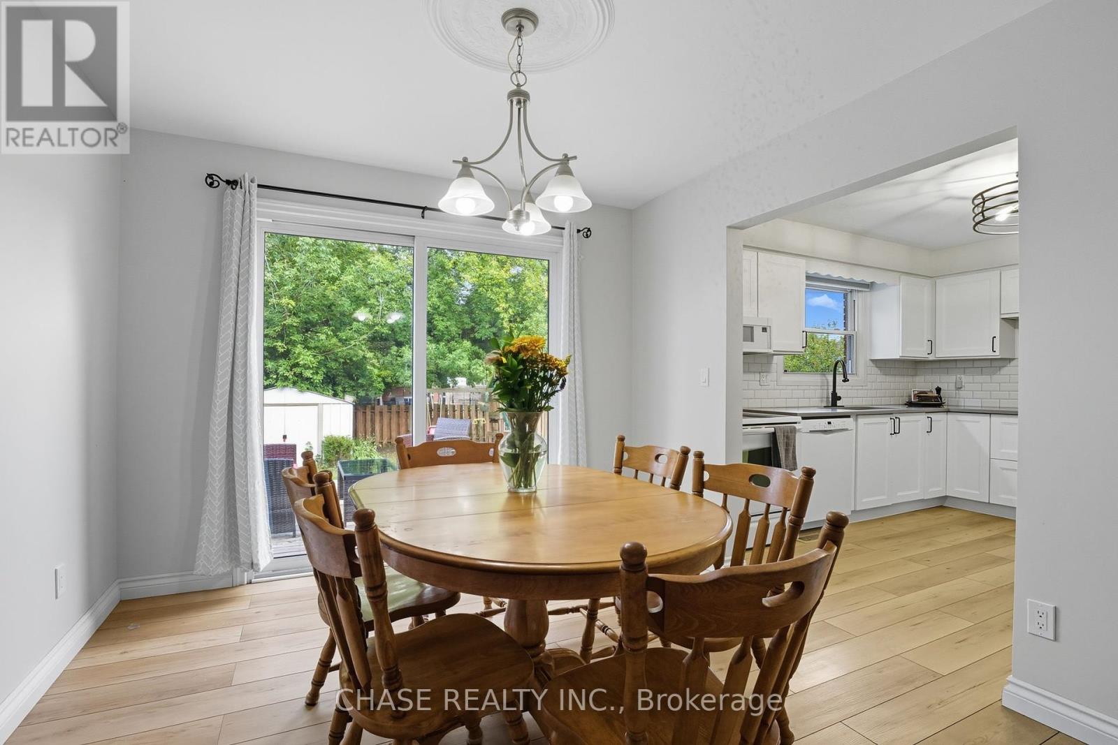 119 Oak Street, Norfolk, Ontario  N3Y 4S2 - Photo 14 - X12457164
