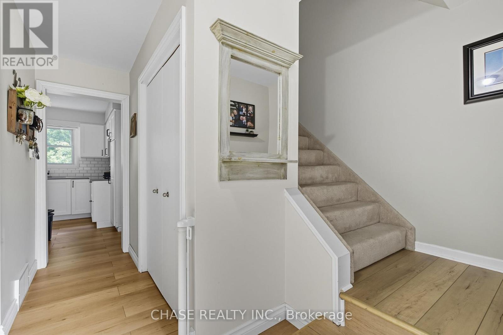 119 Oak Street, Norfolk, Ontario  N3Y 4S2 - Photo 8 - X12457164