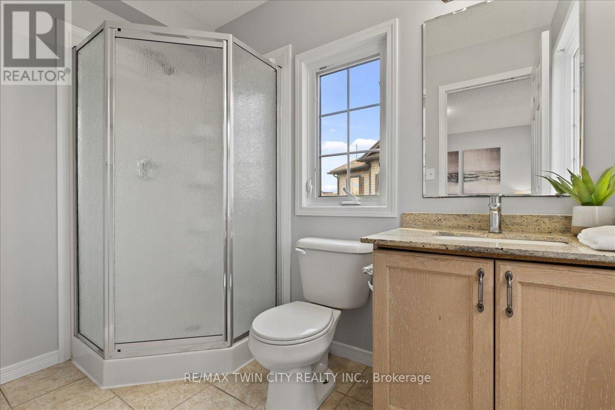 260 Countrystone Crescent, Kitchener, Ontario  N2N 3S2 - Photo 17 - X12457191