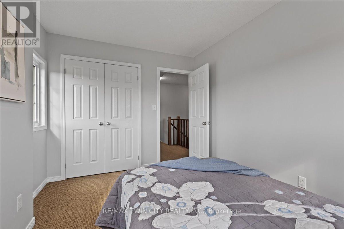 260 Countrystone Crescent, Kitchener, Ontario  N2N 3S2 - Photo 21 - X12457191