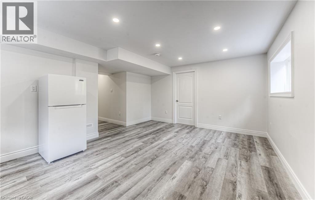 93 Tremaine Drive Unit# 2, Kitchener, Ontario  N2A 4M3 - Photo 3 - 40778359
