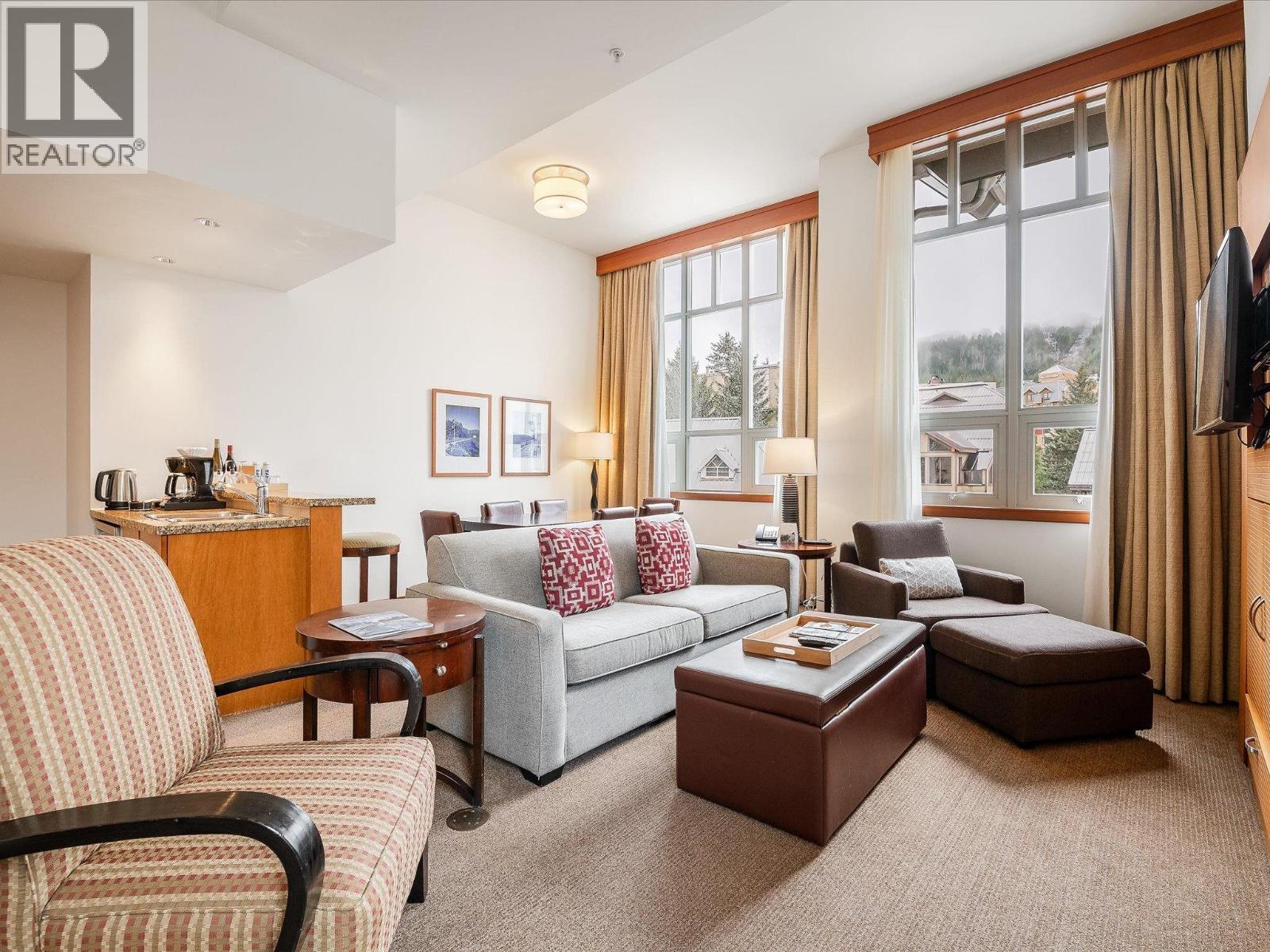 4407 4299 Blackcomb Way, Whistler, British Columbia  V8E 0X3 - Photo 5 - R3057461