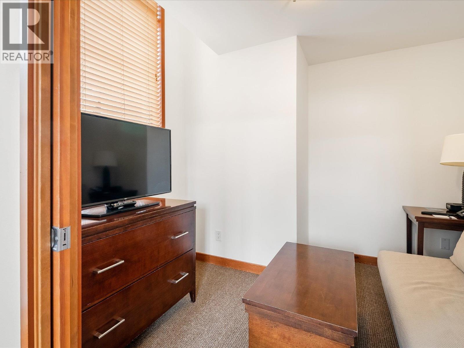 4407 4299 Blackcomb Way, Whistler, British Columbia  V8E 0X3 - Photo 6 - R3057461