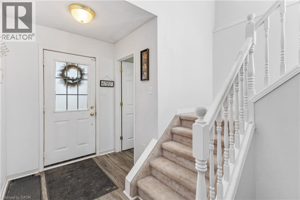 21 Axford Parkway, St. Thomas, Ontario  N5R 6E6 - Photo 6 - 40776388