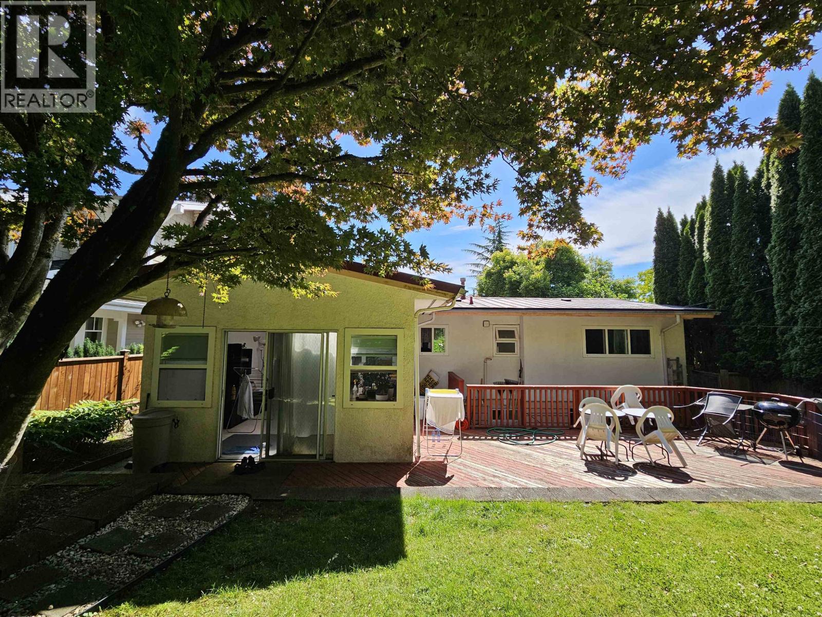 4263 Atlee Avenue, Burnaby, British Columbia  V5G 3R7 - Photo 7 - R3057497