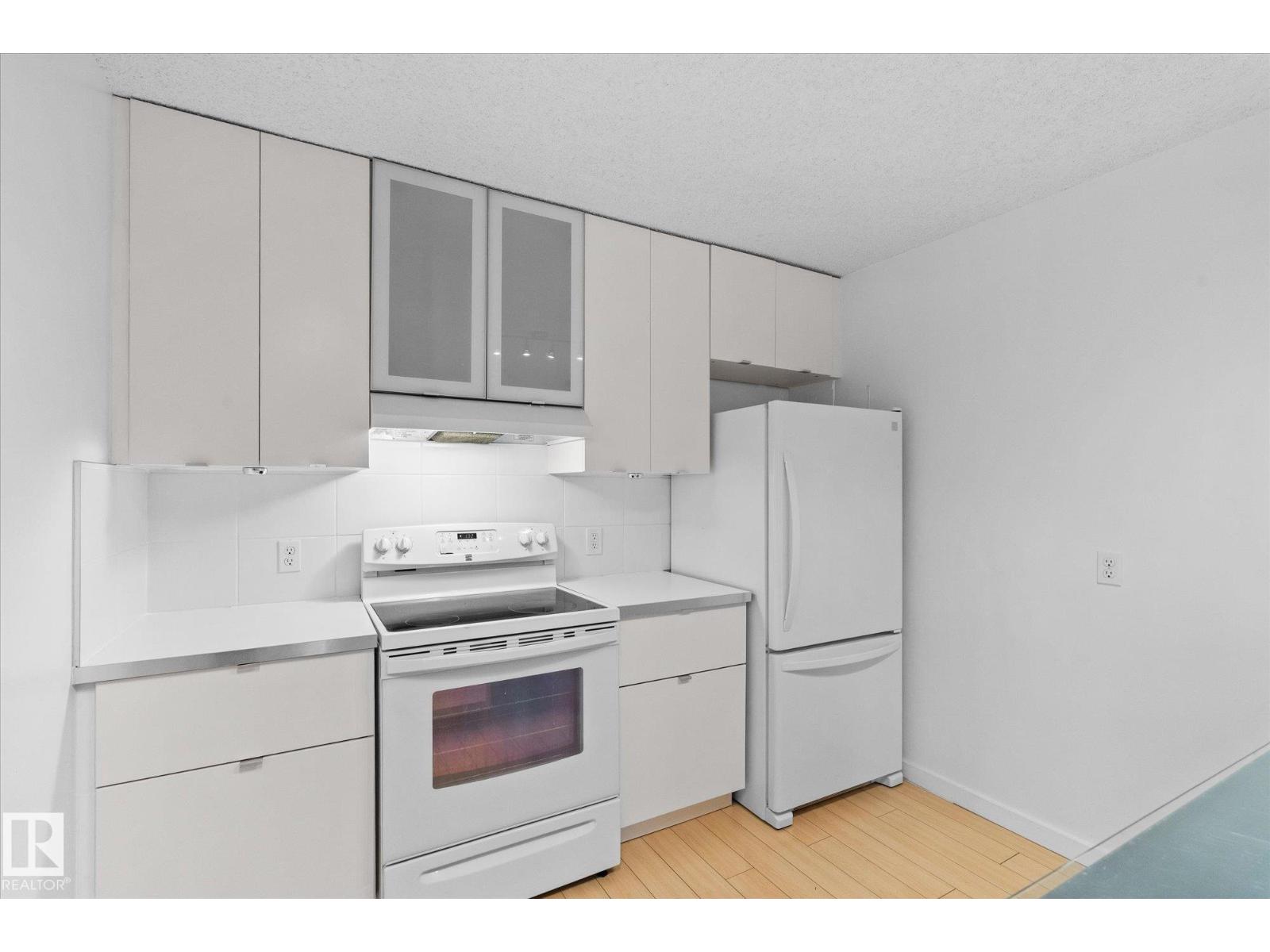#104 10175 114 St Nw, Edmonton, Alberta  T5K 2L4 - Photo 18 - E4461722