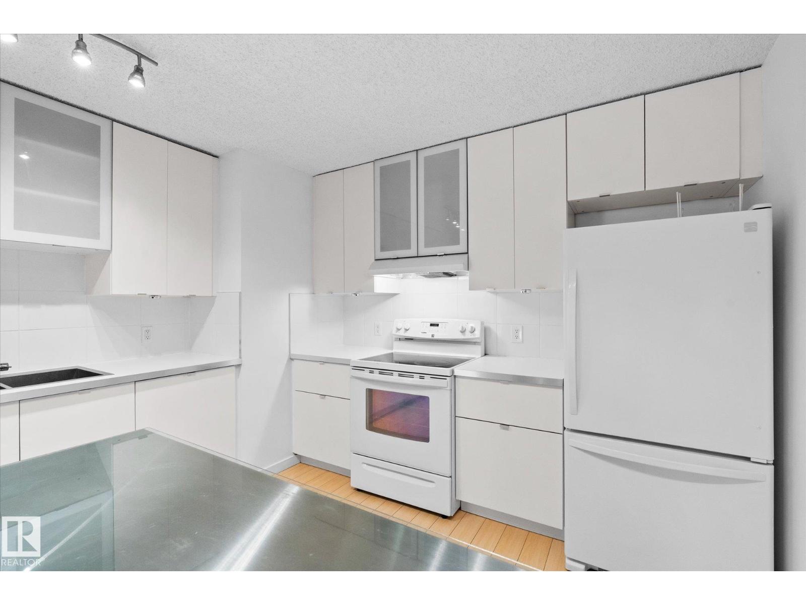 #104 10175 114 St Nw, Edmonton, Alberta  T5K 2L4 - Photo 19 - E4461722