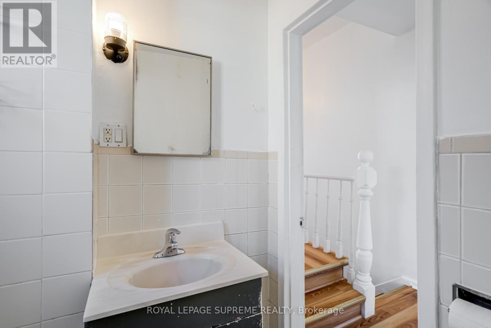 2 - 40 Gordon Street, Toronto, Ontario  M6K 2G5 - Photo 35 - C12331204