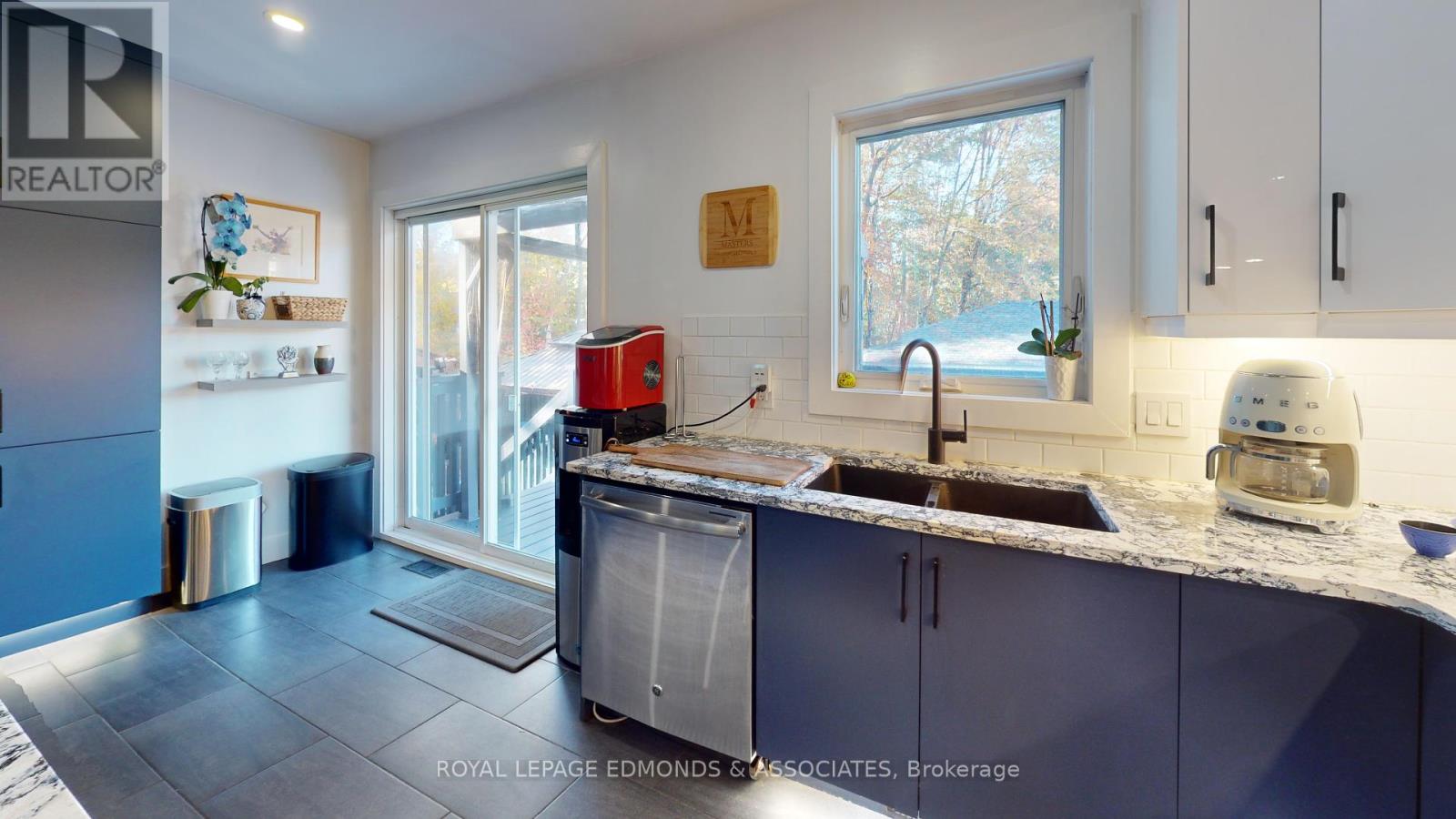517 Abbie Lane, Petawawa, Ontario  K8H 3P9 - Photo 13 - X12457134