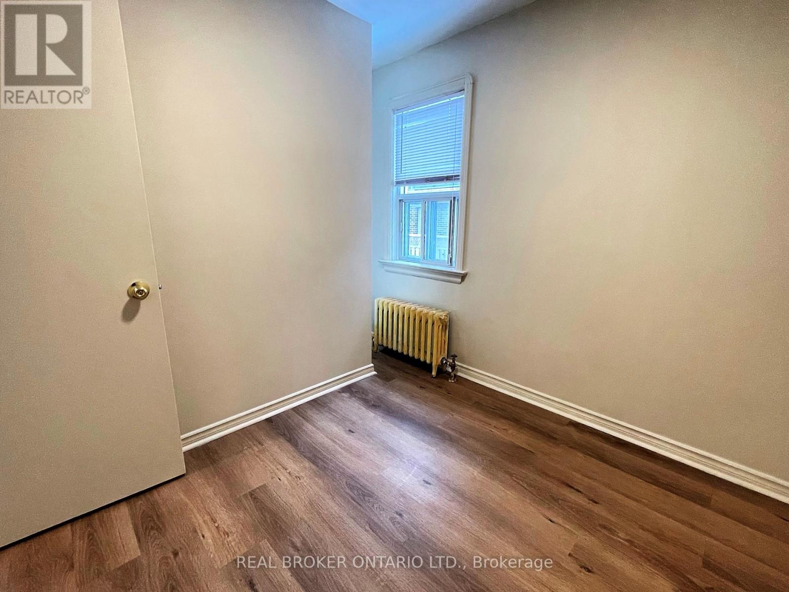 C - 204 O'connor Drive, Toronto, Ontario  M4J 2T1 - Photo 10 - E12457234