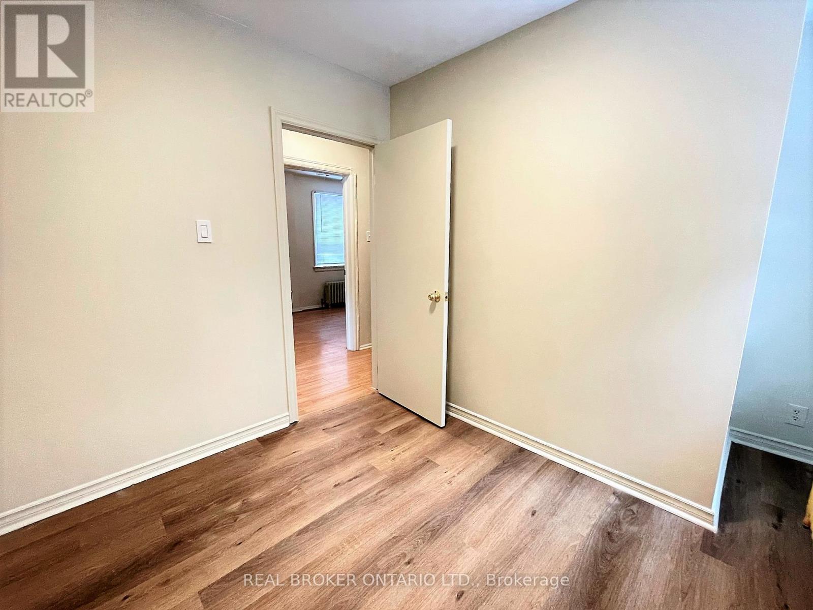 C - 204 O'connor Drive, Toronto, Ontario  M4J 2T1 - Photo 15 - E12457234