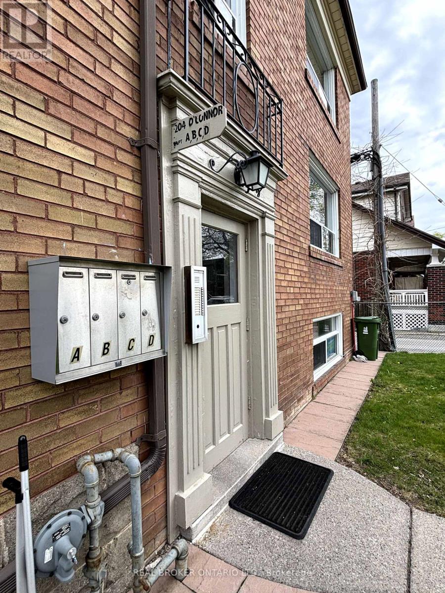 C - 204 O'connor Drive, Toronto, Ontario  M4J 2T1 - Photo 3 - E12457234