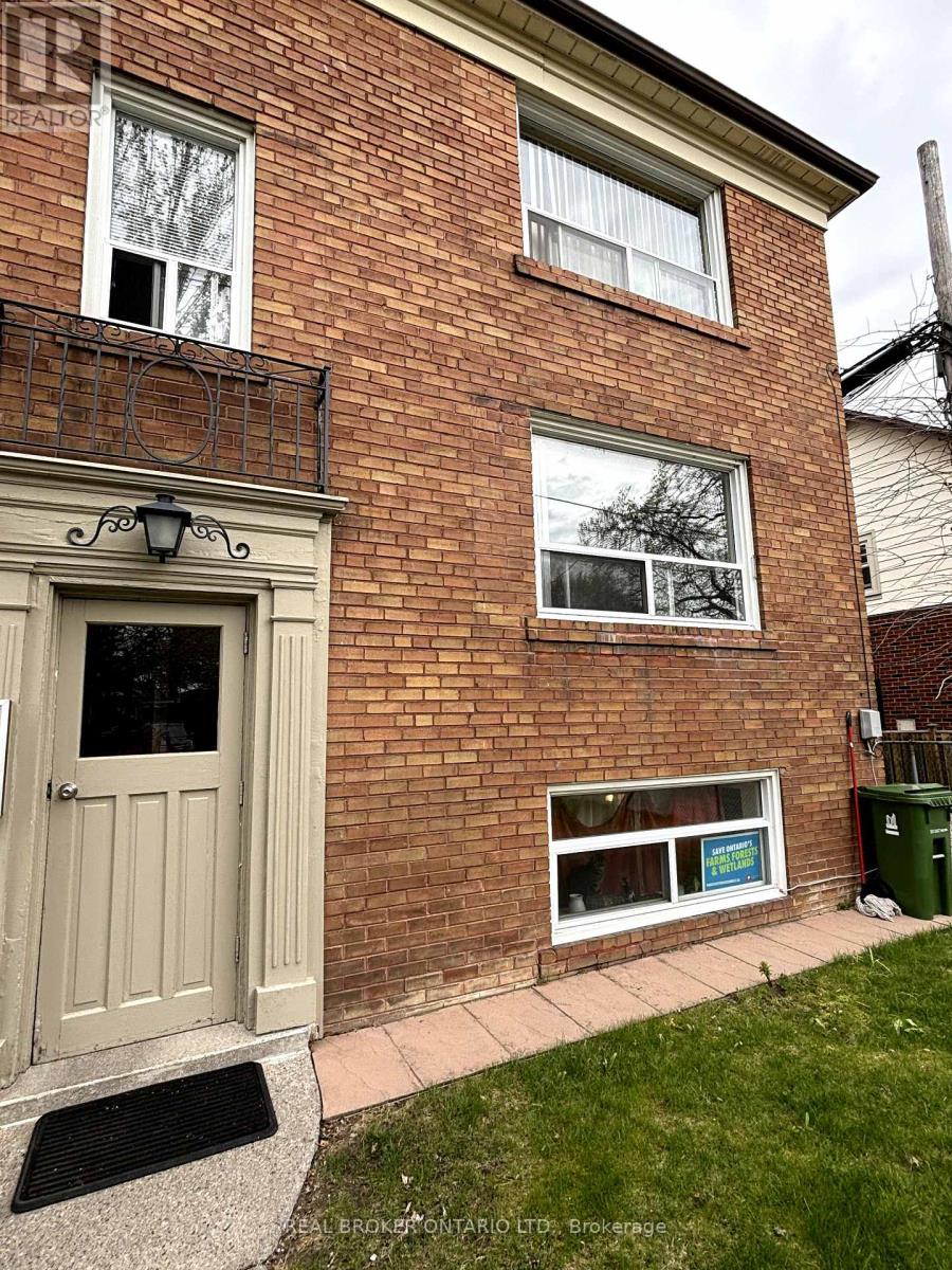 C - 204 O'connor Drive, Toronto, Ontario  M4J 2T1 - Photo 4 - E12457234
