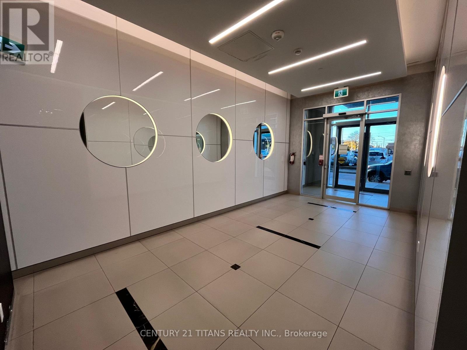 612 - 30 Meadowglen Place, Toronto, Ontario  M1G 0A6 - Photo 12 - E12457242