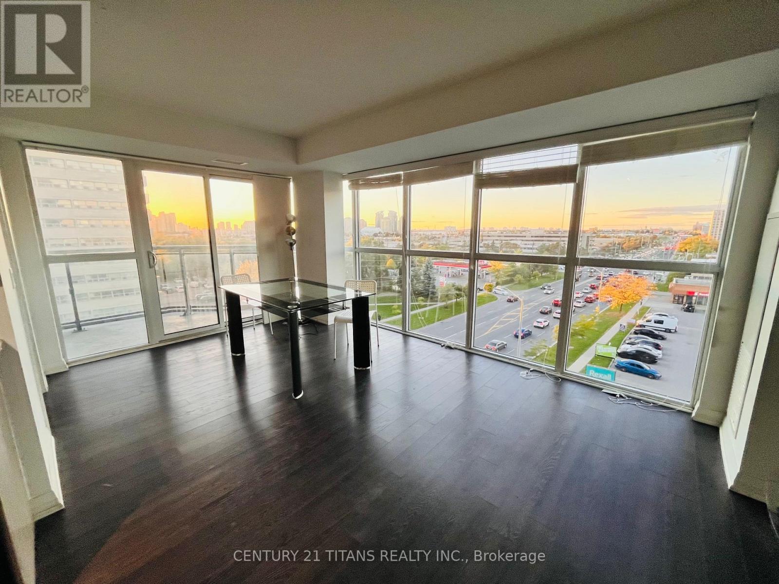 612 - 30 Meadowglen Place, Toronto, Ontario  M1G 0A6 - Photo 3 - E12457242