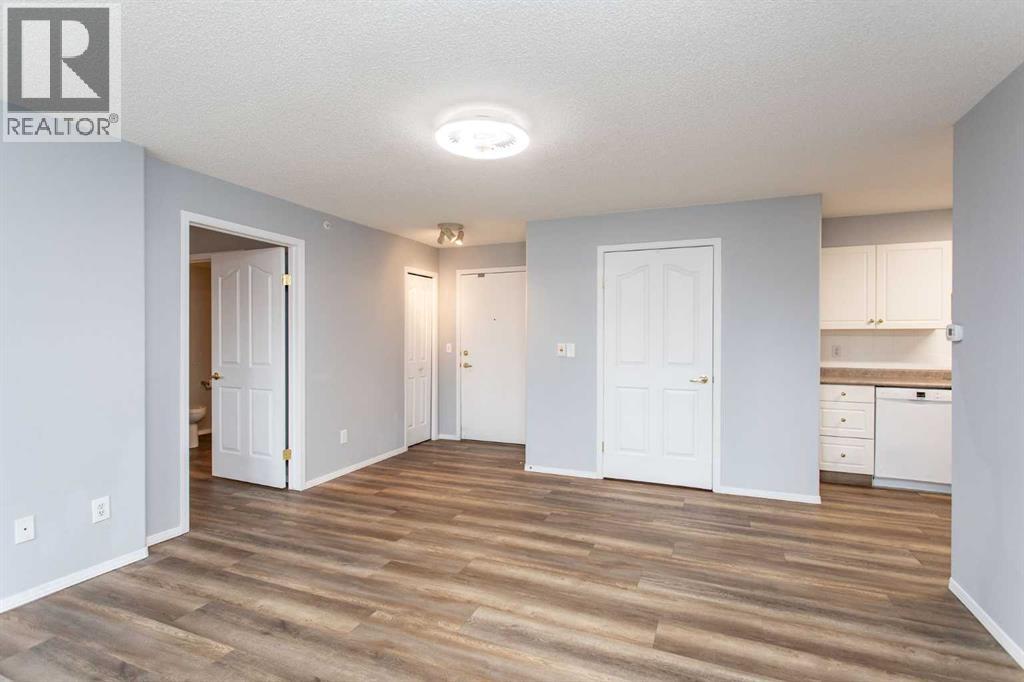 322, 56 Carroll Crescent, Red Deer, Alberta  T4P 3Y3 - Photo 4 - A2262520