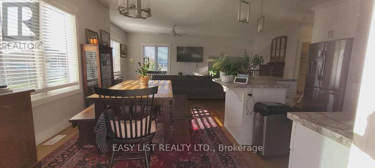 57 Chestnut Hill Crescent, Arran-Elderslie, Ontario  N0H 2N0 - Photo 21 - X12404327