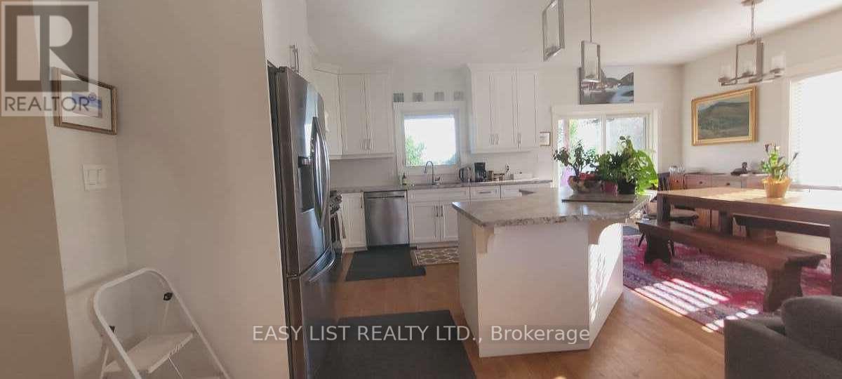 57 Chestnut Hill Crescent, Arran-Elderslie, Ontario  N0H 2N0 - Photo 19 - X12404327