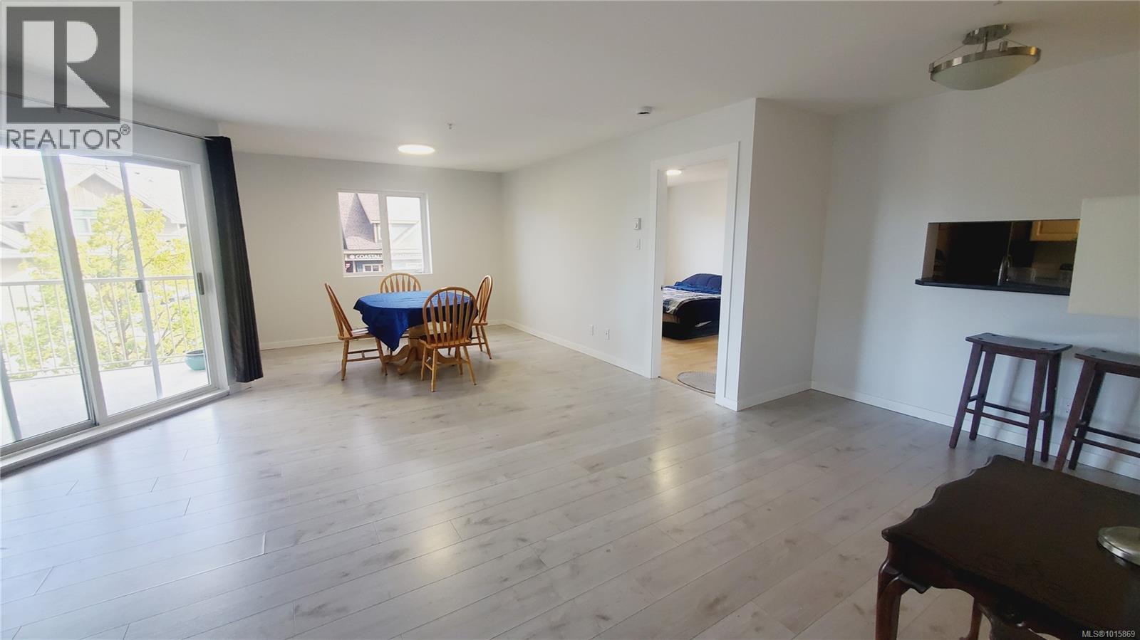 318 4971 Songbird Pl, Nanaimo, British Columbia  V9T 6L1 - Photo 3 - 1015869