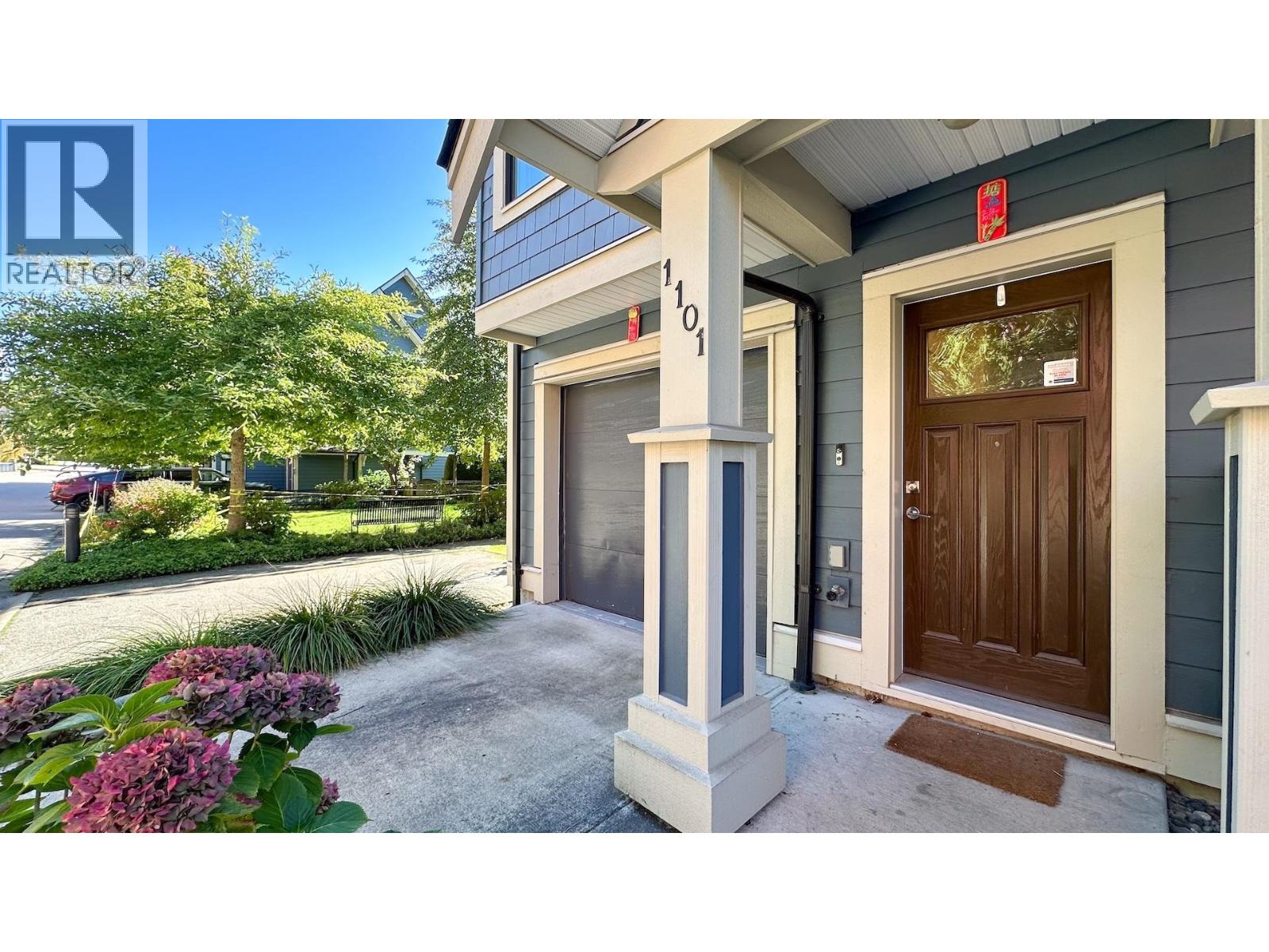 1101 8485 New Haven Close, Burnaby, British Columbia  V5J 0B7 - Photo 2 - R3057443
