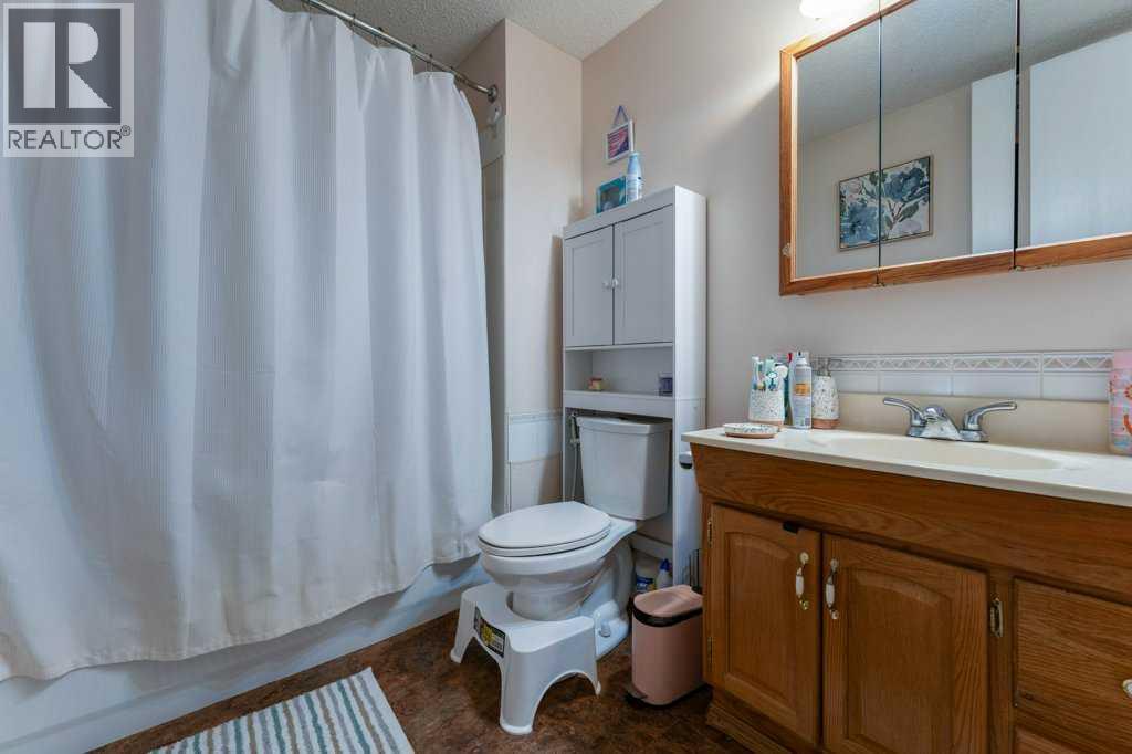 14 Macewan Park Road Nw, Calgary, Alberta  T3K 3g5 - Photo 19 - A2262155