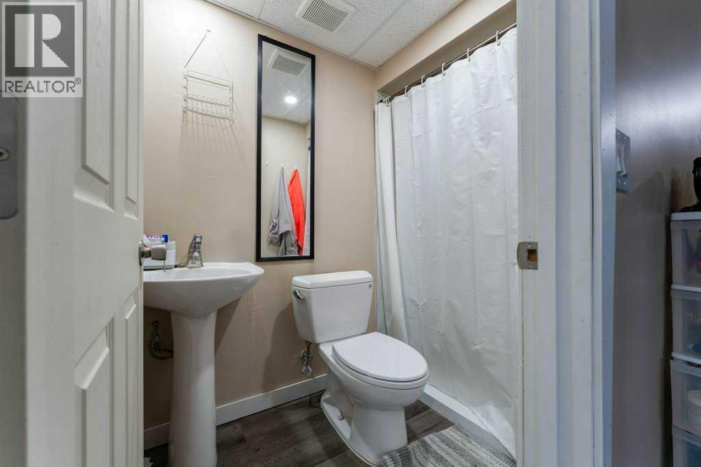 14 Macewan Park Road Nw, Calgary, Alberta  T3K 3g5 - Photo 25 - A2262155