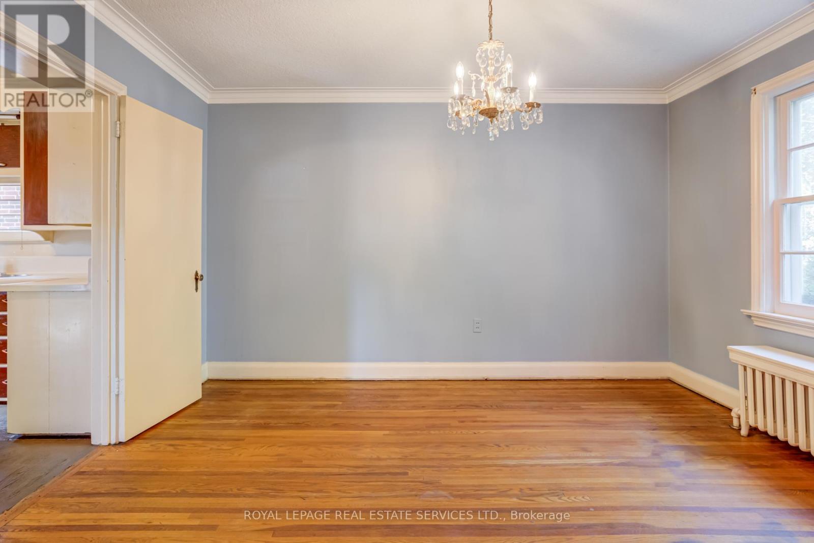 25 Ashton Manor, Toronto, Ontario  M8Y 2N6 - Photo 12 - W12457243