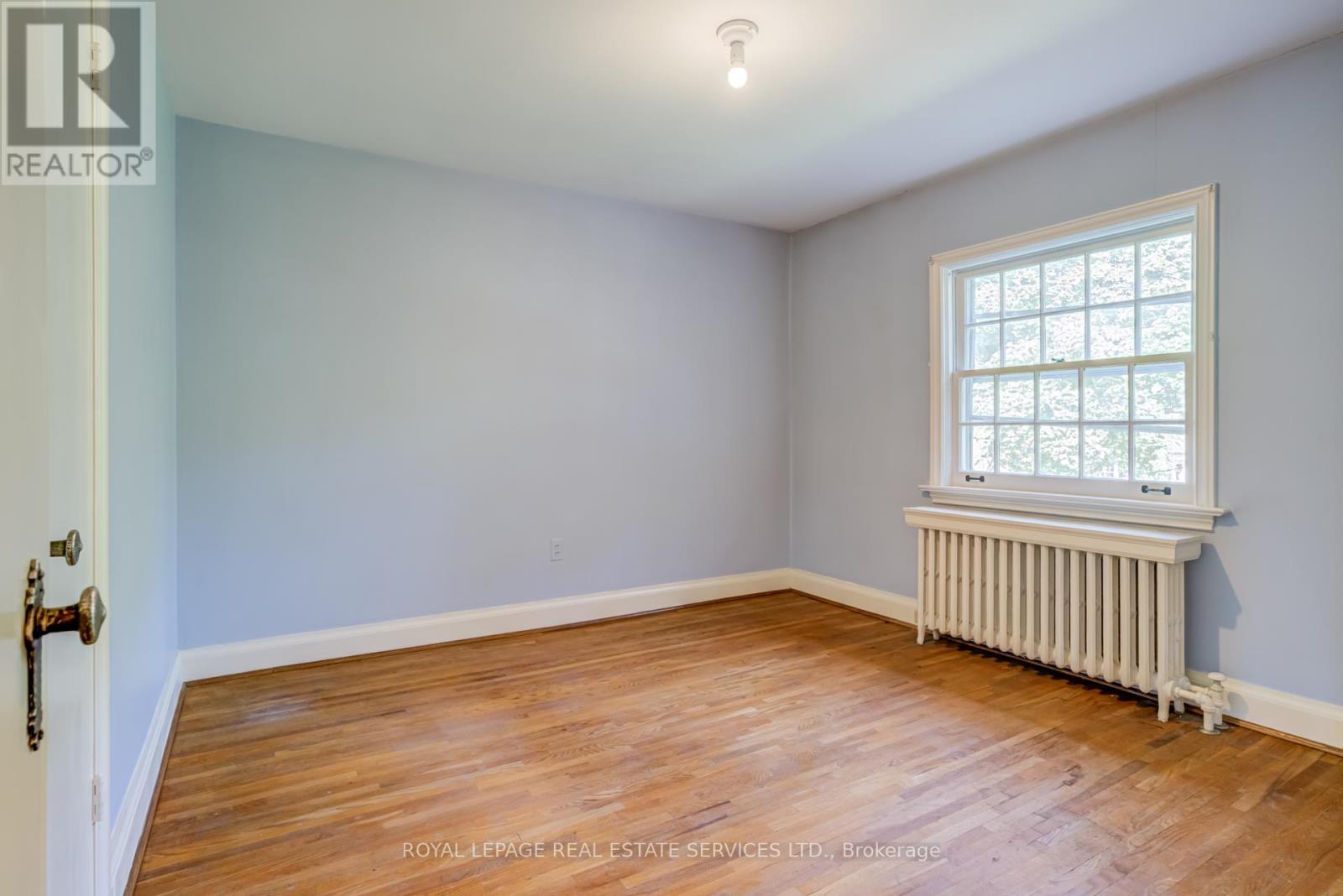 25 Ashton Manor, Toronto, Ontario  M8Y 2N6 - Photo 28 - W12457243