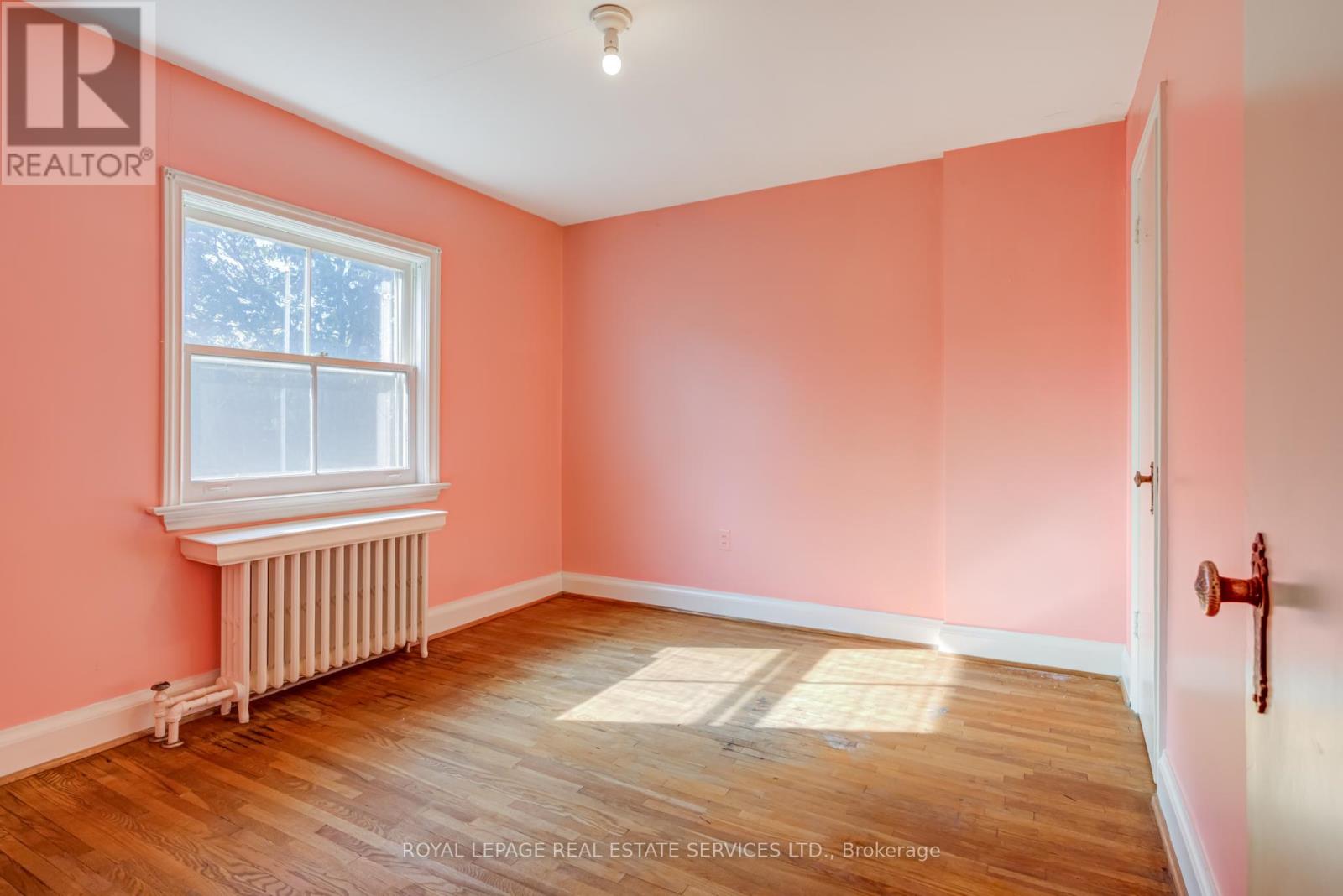 25 Ashton Manor, Toronto, Ontario  M8Y 2N6 - Photo 30 - W12457243