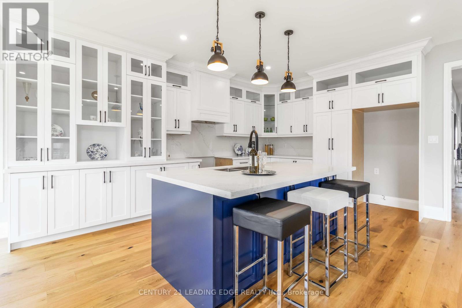 286 Fernforest Drive, Brampton, Ontario  L6R 1B6 - Photo 19 - W12457244
