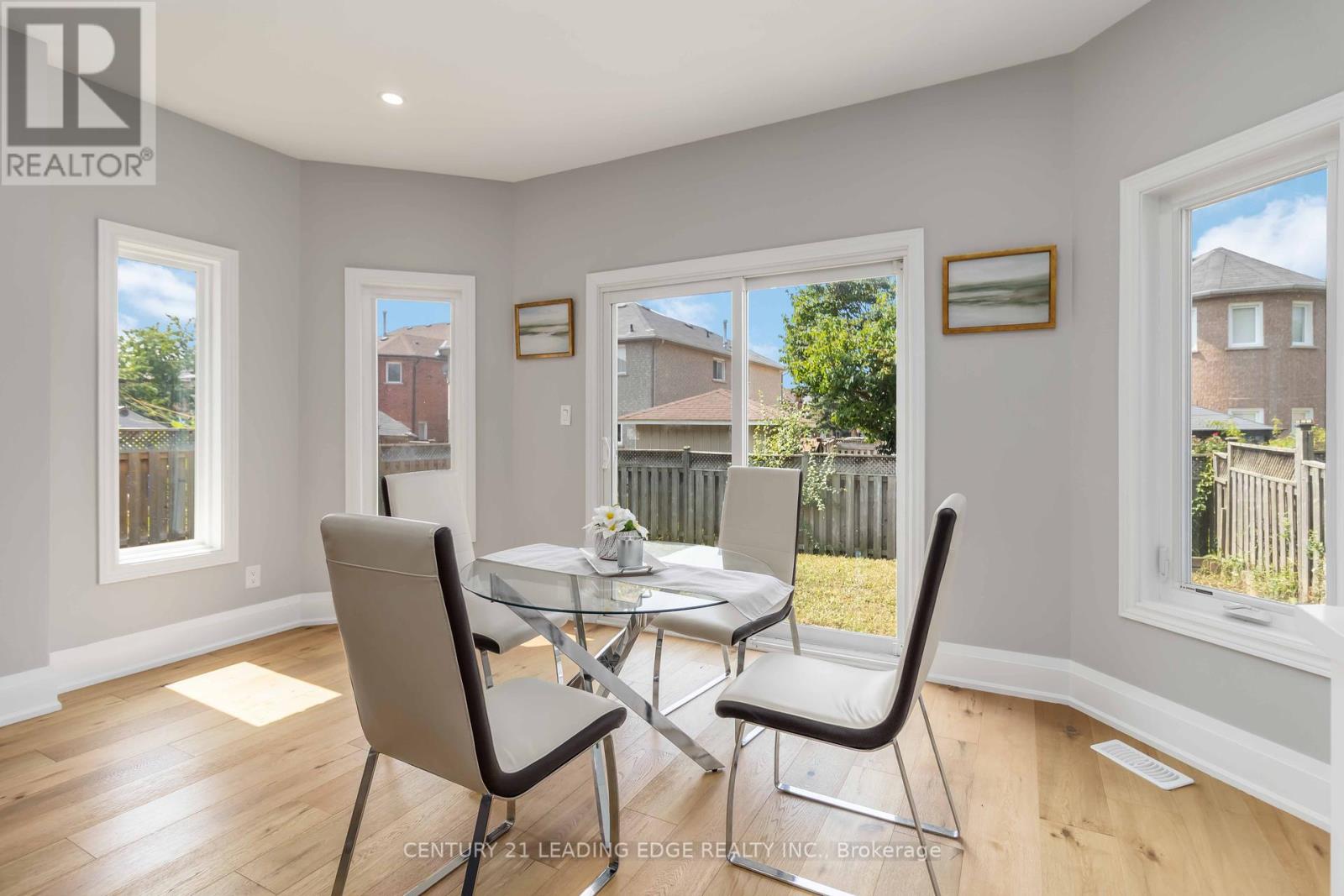 286 Fernforest Drive, Brampton, Ontario  L6R 1B6 - Photo 21 - W12457244