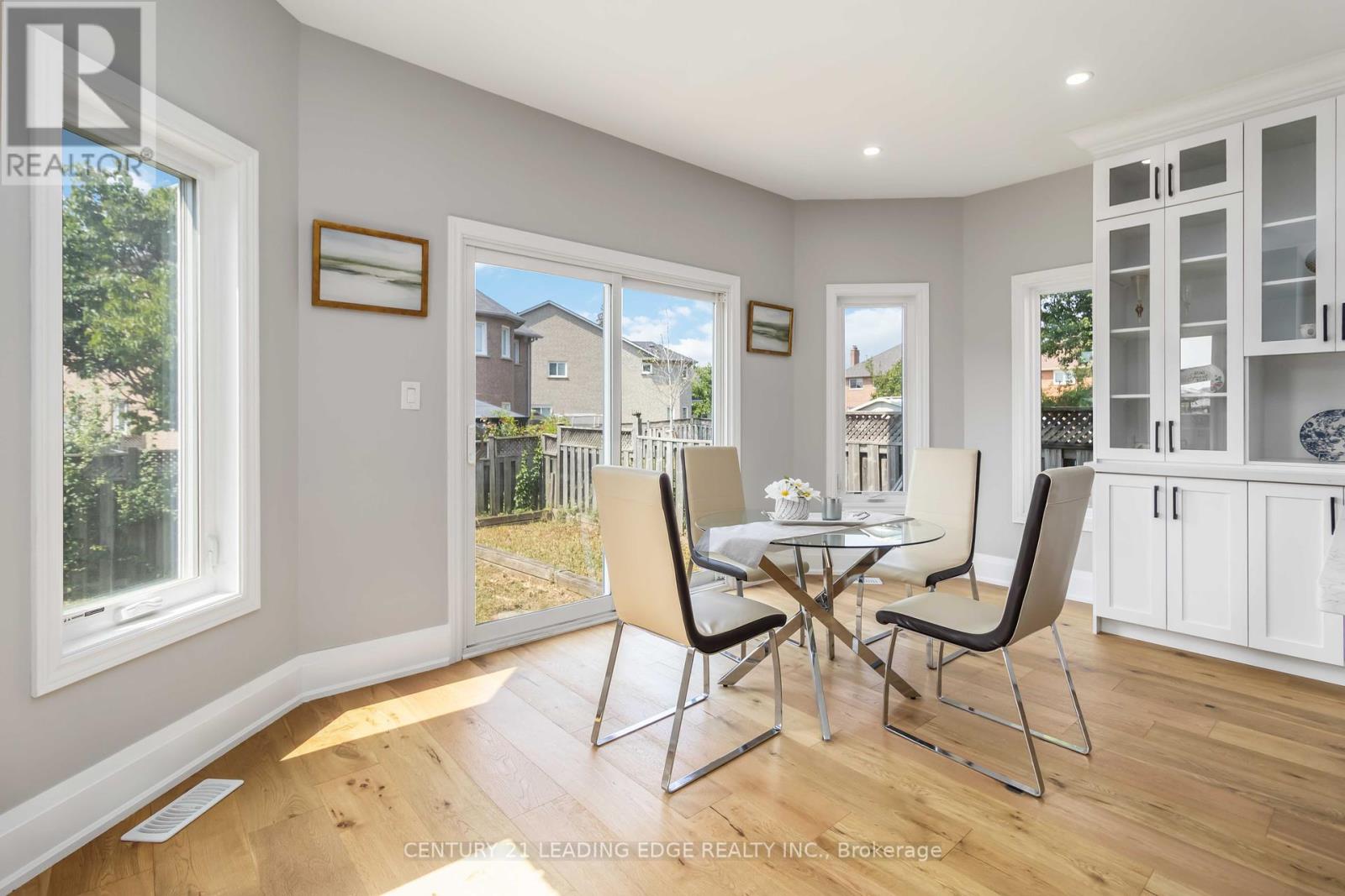 286 Fernforest Drive, Brampton, Ontario  L6R 1B6 - Photo 22 - W12457244