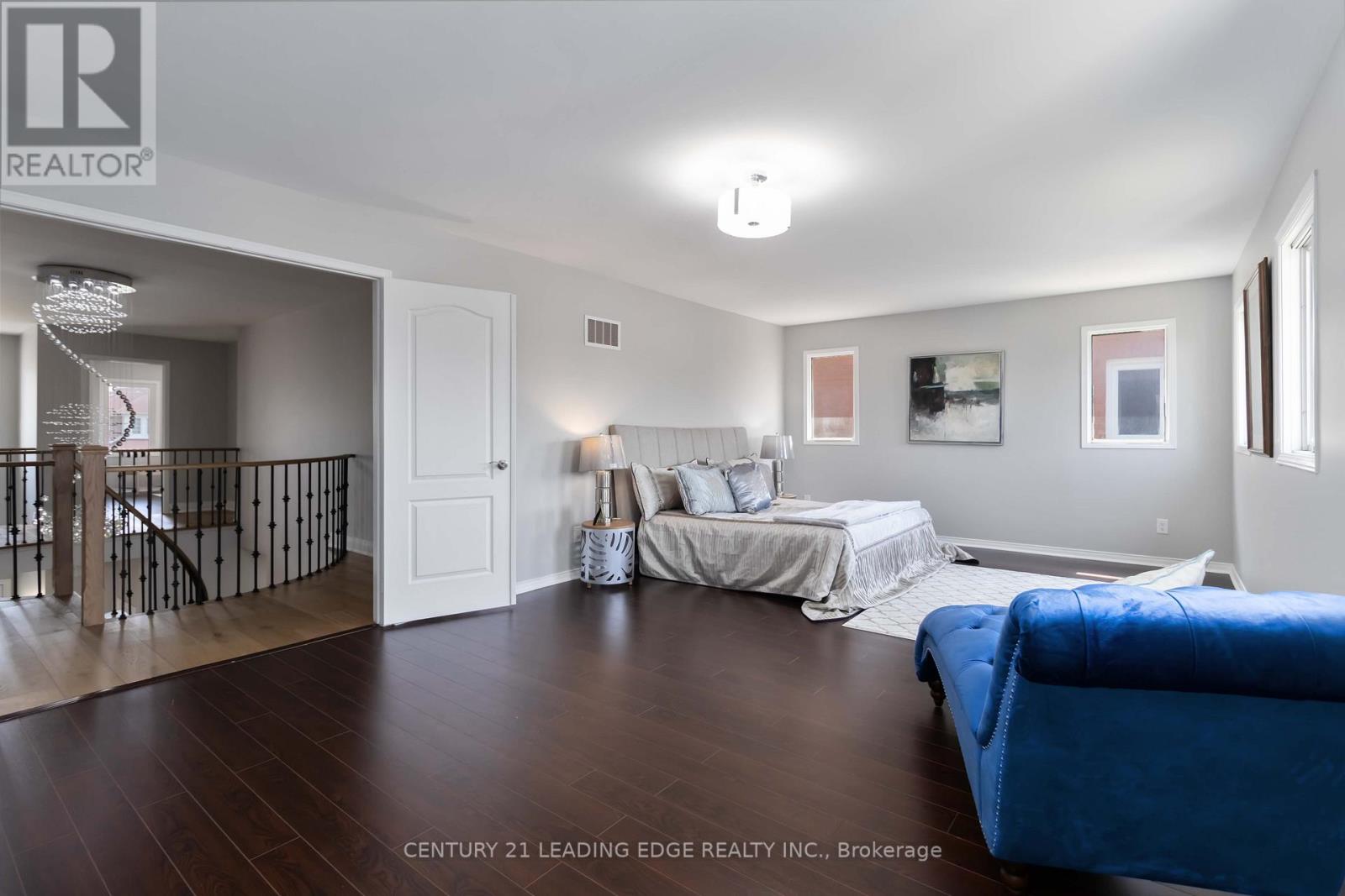286 Fernforest Drive, Brampton, Ontario  L6R 1B6 - Photo 26 - W12457244