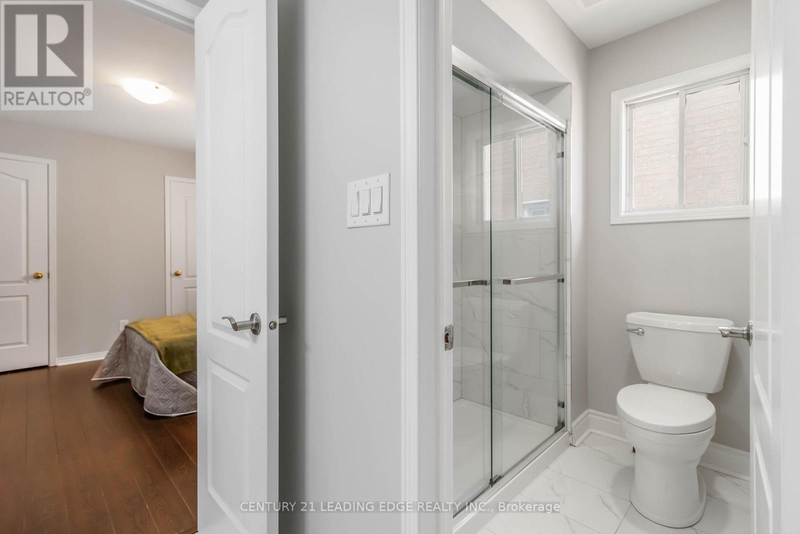 286 Fernforest Drive, Brampton, Ontario  L6R 1B6 - Photo 37 - W12457244