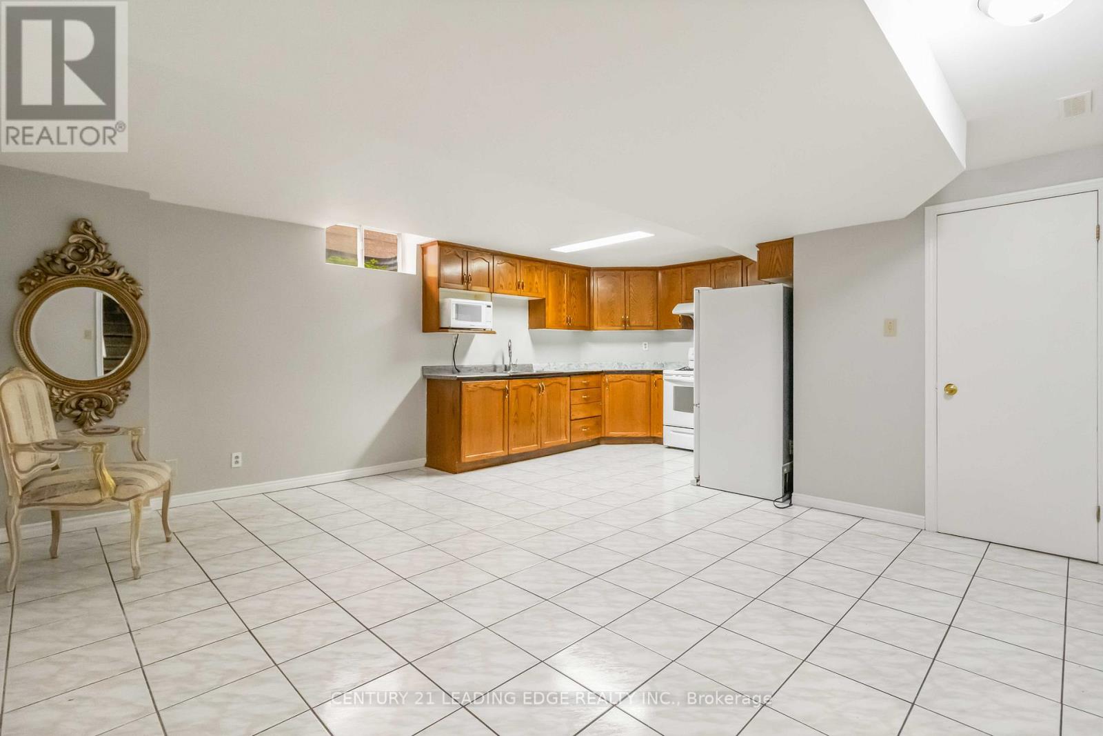 286 Fernforest Drive, Brampton, Ontario  L6R 1B6 - Photo 44 - W12457244