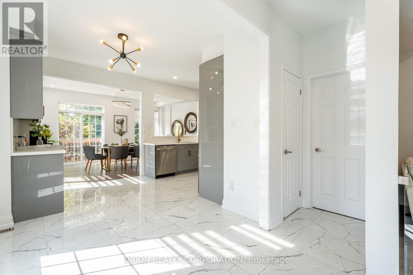 1 Promenade Trail, Halton Hills, Ontario  L7G 0G8 - Photo 11 - W12457268