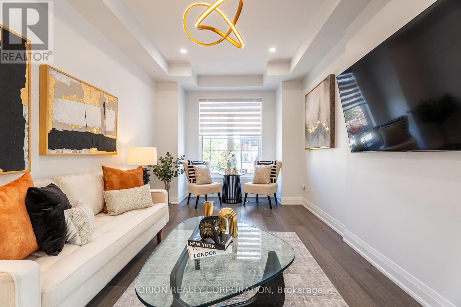 1 Promenade Trail, Halton Hills, Ontario  L7G 0G8 - Photo 5 - W12457268