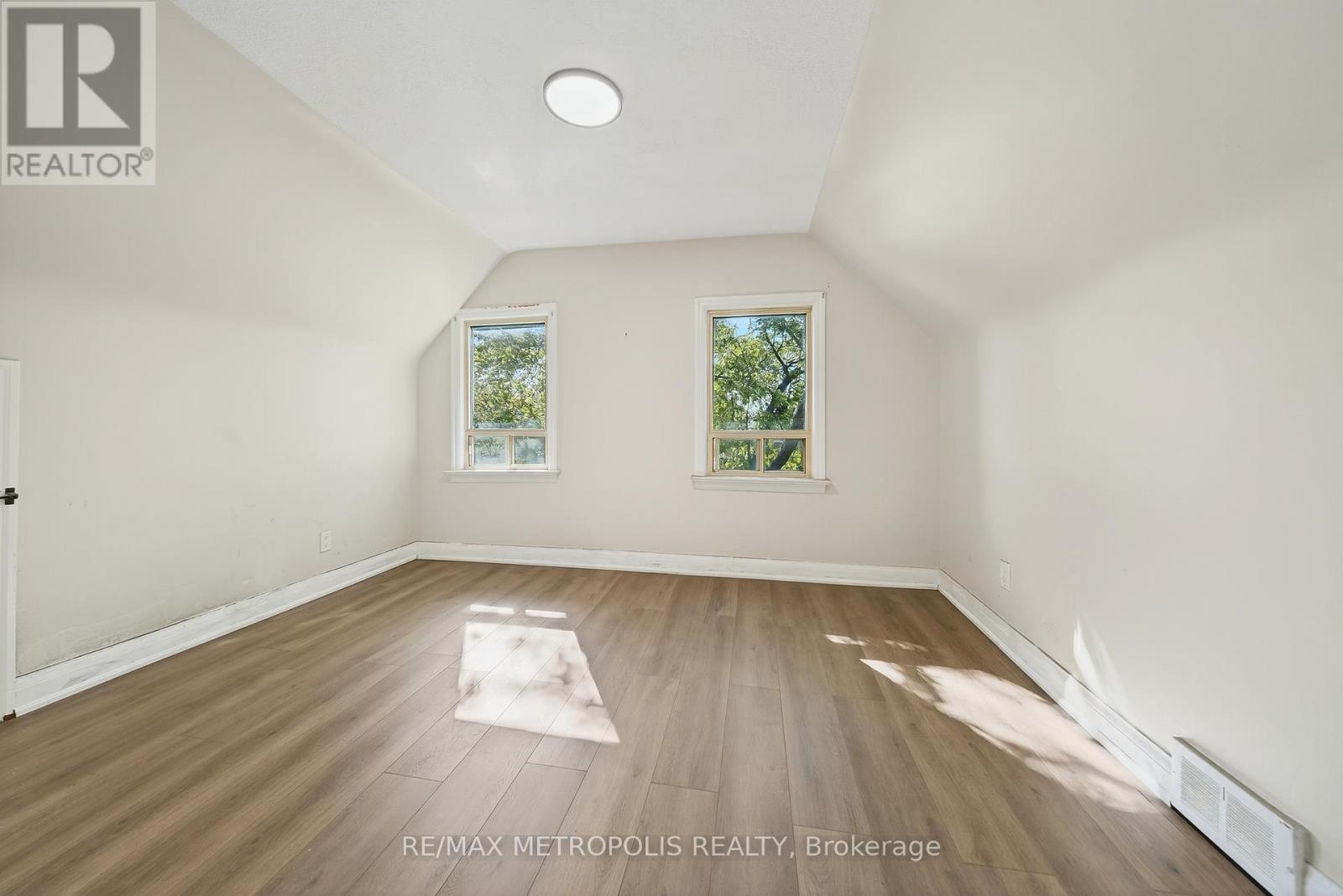 Main - 78 Harold Street, Brampton, Ontario  L6Y 1E4 - Photo 25 - W12457287