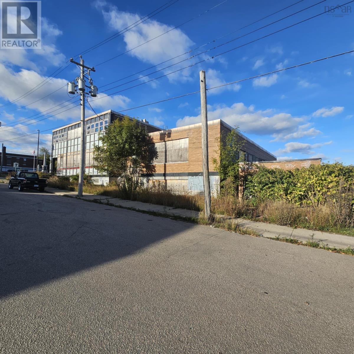 17 Archibald Avenue, North Sydney, Nova Scotia  B2A 2A1 - Photo 5 - 202525649