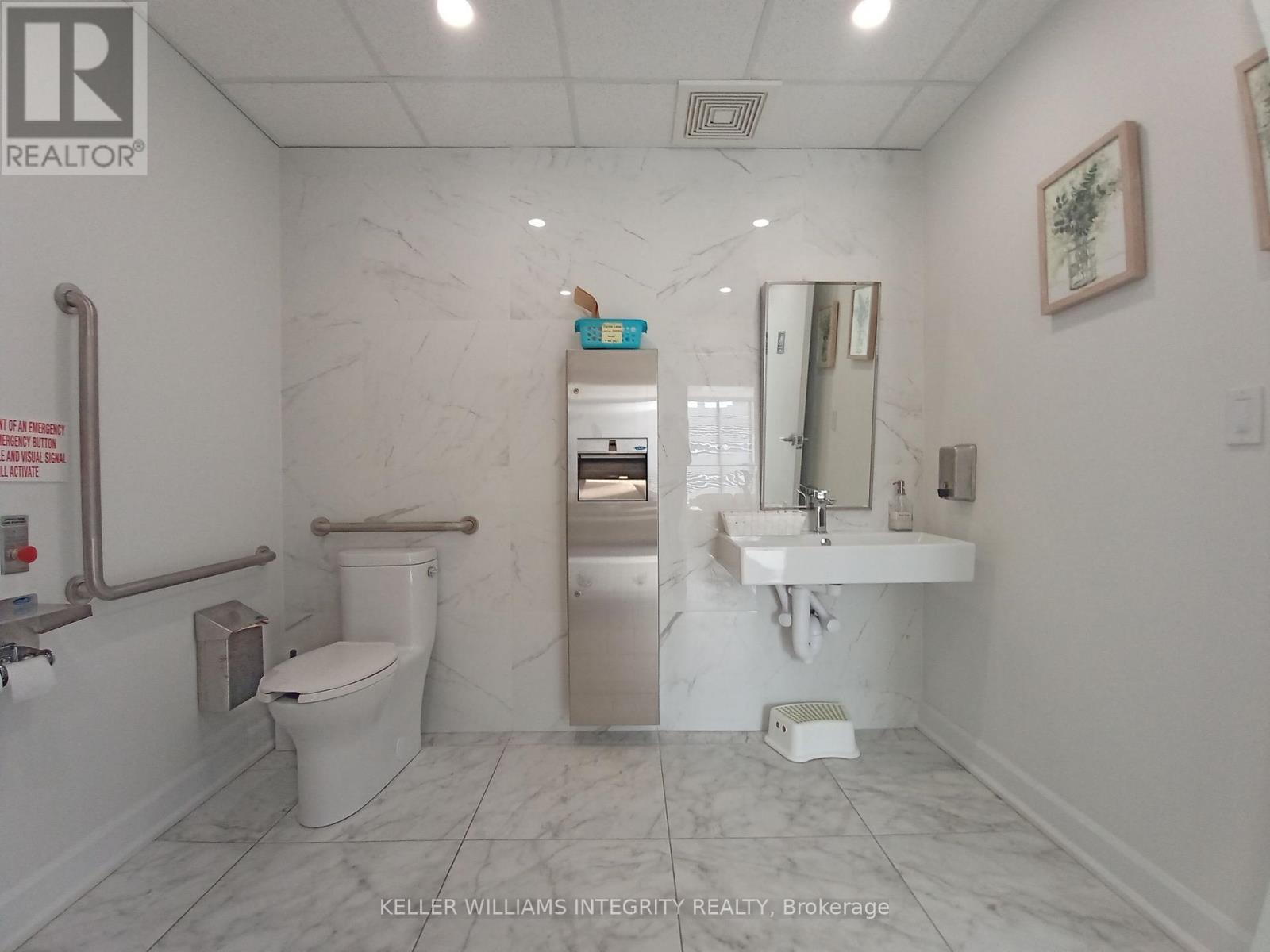 69 Kempster Avenue, Ottawa, Ontario  K2B 6M2 - Photo 32 - X12076387