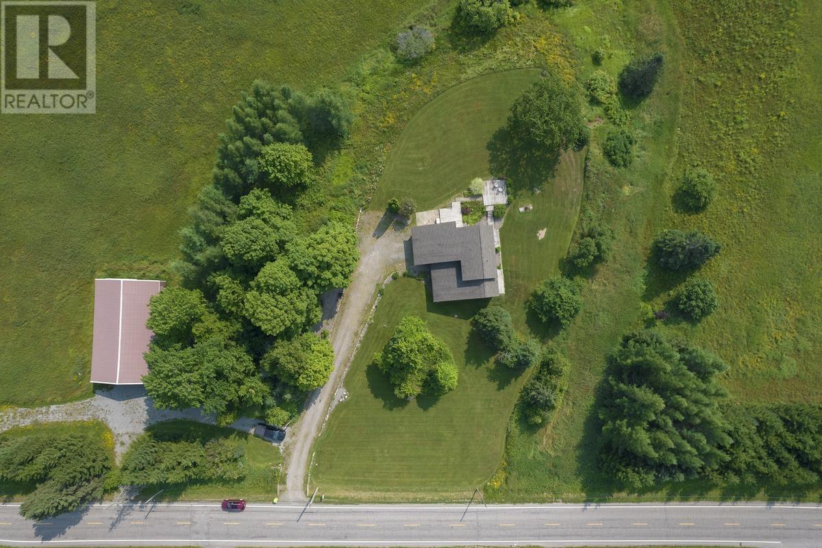 618 Allens Side Rd, Sault Ste. Marie, Ontario  P6C 2Z3 - Photo 12 - SM252141