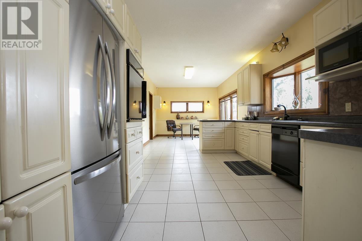 618 Allens Side Rd, Sault Ste. Marie, Ontario  P6C 2Z3 - Photo 26 - SM252141