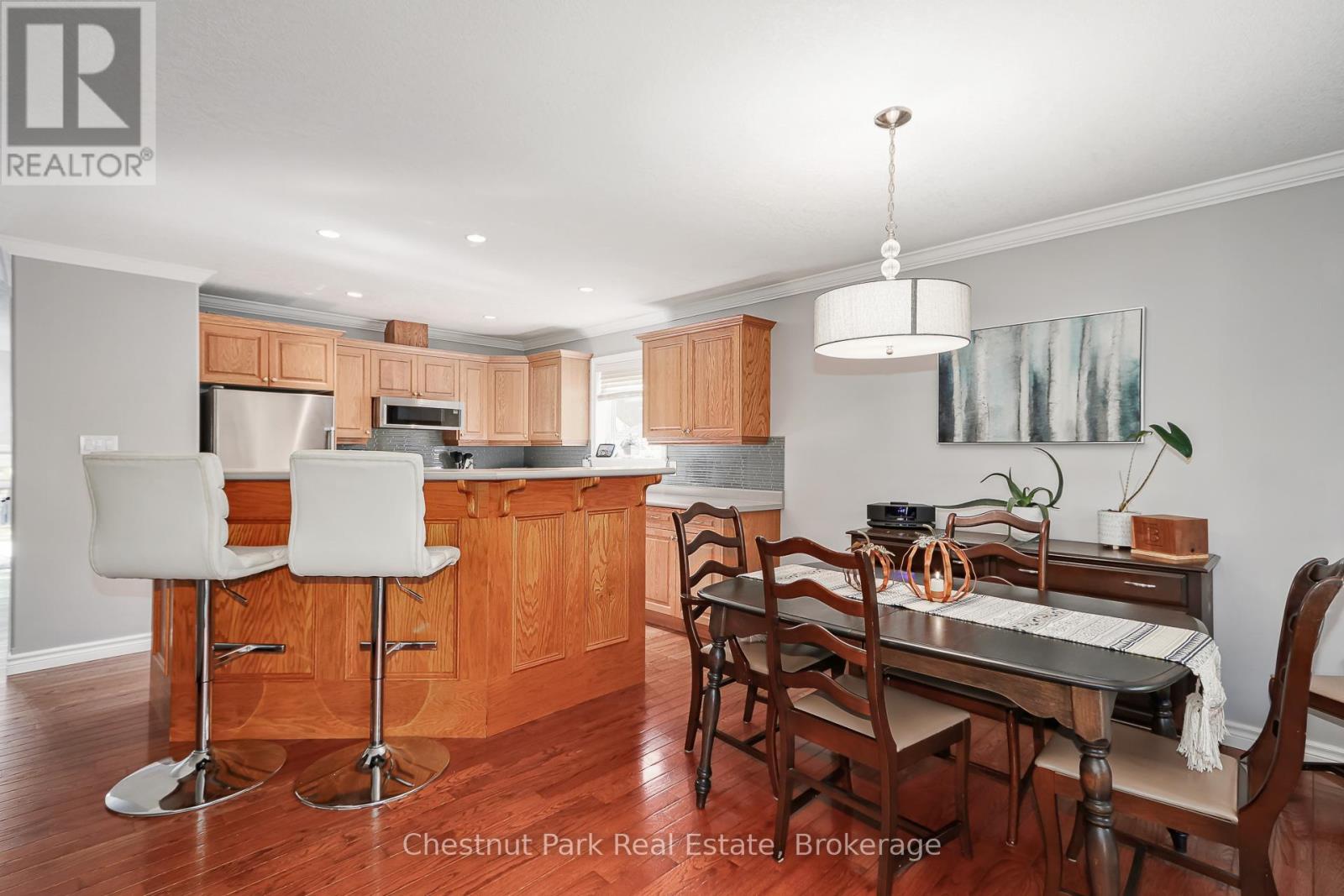176 Melrose Avenue, Wasaga Beach, Ontario  L9Z 2T1 - Photo 14 - S12457379