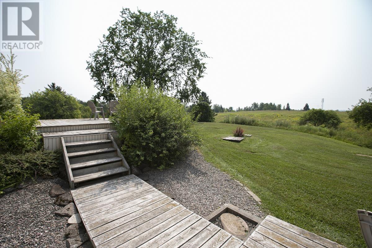 618 Allens Side Rd, Sault Ste. Marie, Ontario  P6C 2Z3 - Photo 7 - SM252141