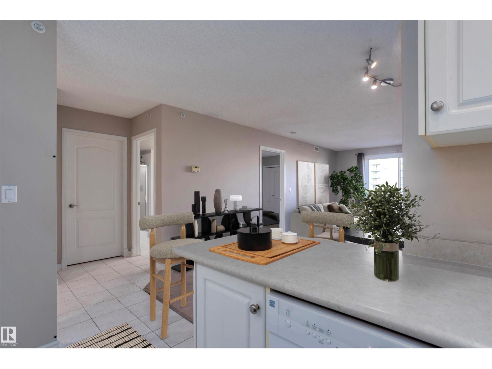 #1004 9741 110 St Nw, Edmonton, Alberta  T5K 2V8 - Photo 7 - E4458771