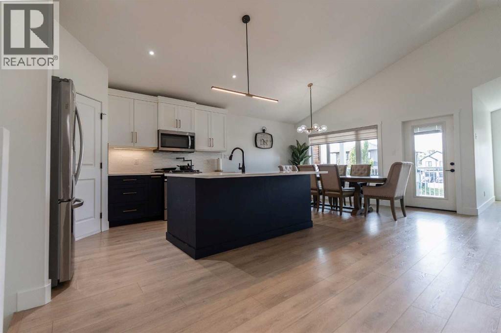 692 Sixmile Crescent S, Lethbridge, Alberta  T1K 8G3 - Photo 8 - A2258561