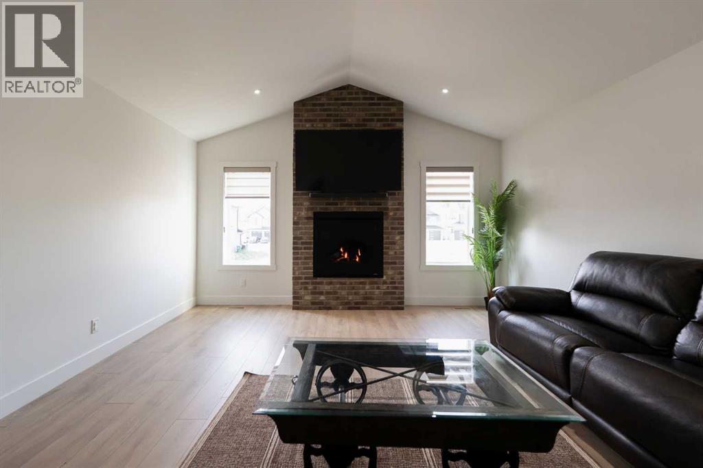 692 Sixmile Crescent S, Lethbridge, Alberta  T1K 8G3 - Photo 16 - A2258561