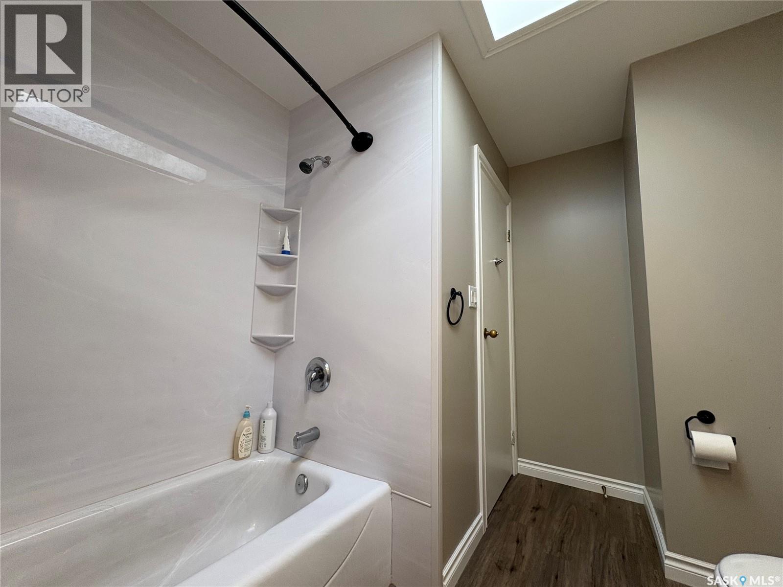 115 Fuhrmann Crescent, Regina, Saskatchewan  S4R 7W2 - Photo 19 - SK020535