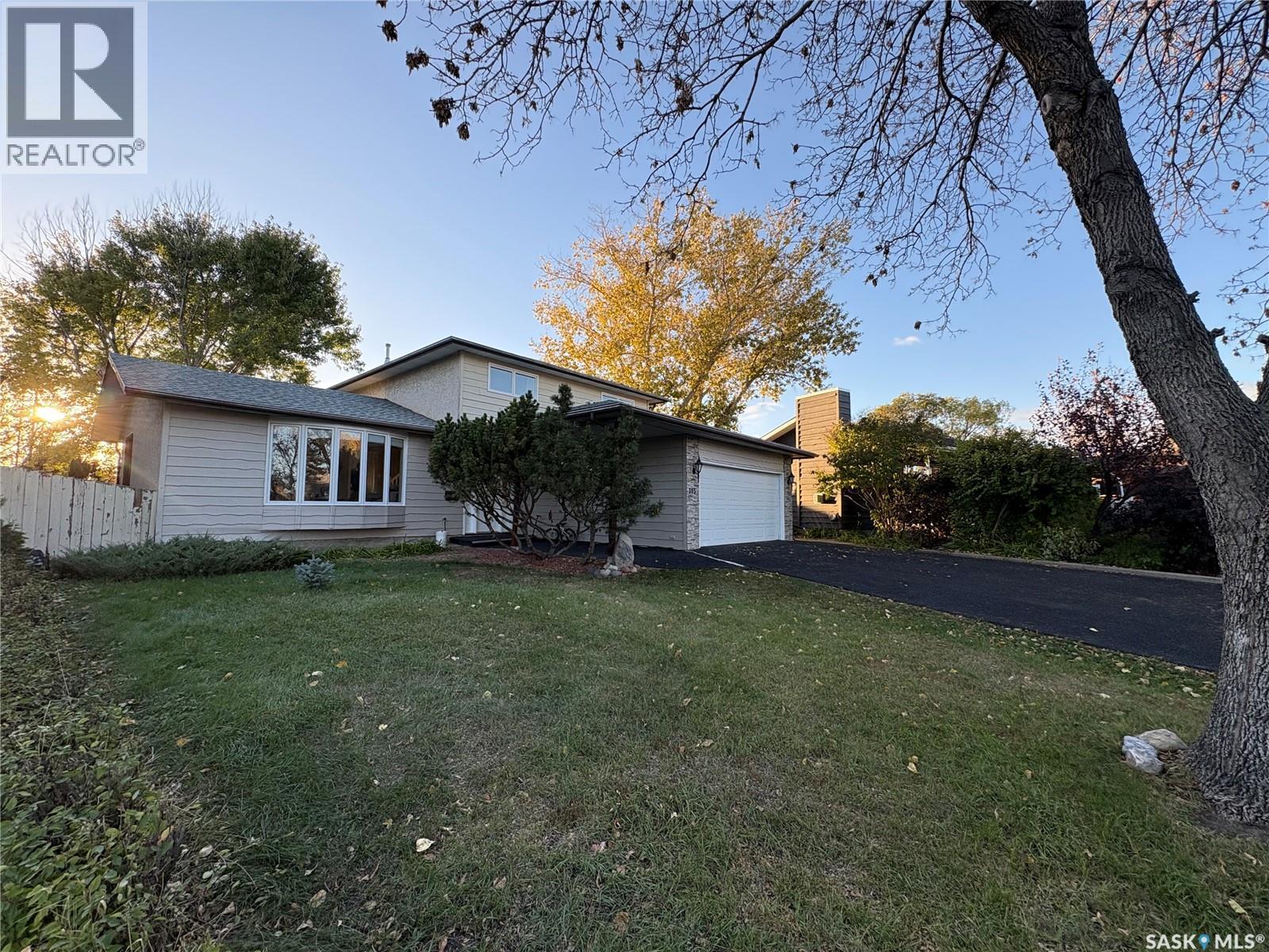 115 Fuhrmann Crescent, Regina, Saskatchewan  S4R 7W2 - Photo 3 - SK020535