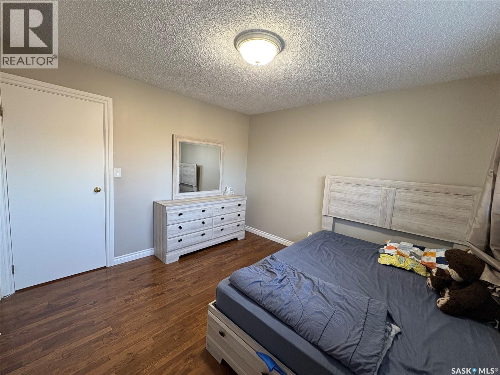 115 Fuhrmann Crescent, Regina, Saskatchewan  S4R 7W2 - Photo 21 - SK020535